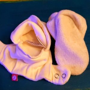 18m zutano booties off white